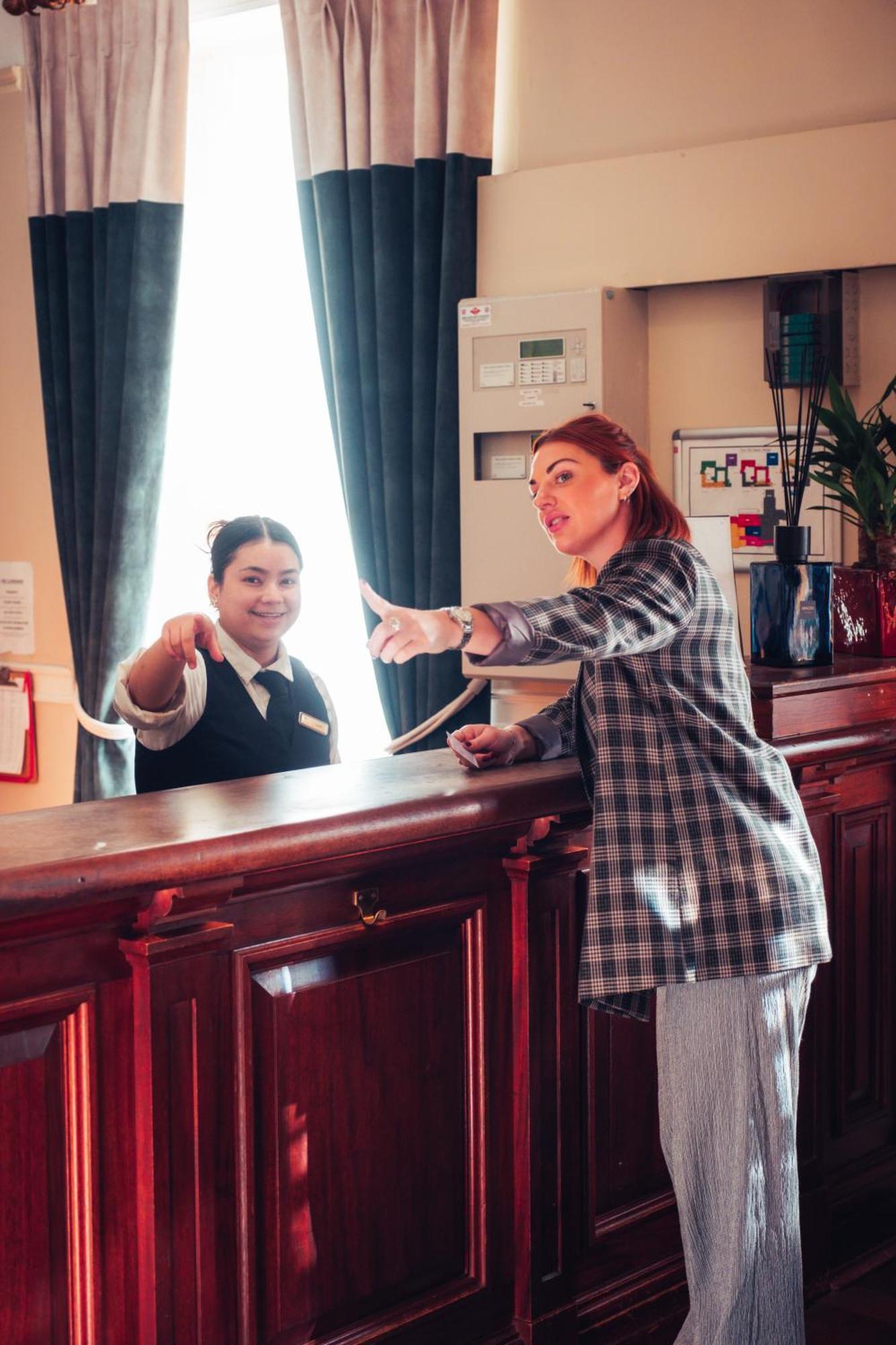 Old Swan Hotel Harrogate Ngoại thất bức ảnh