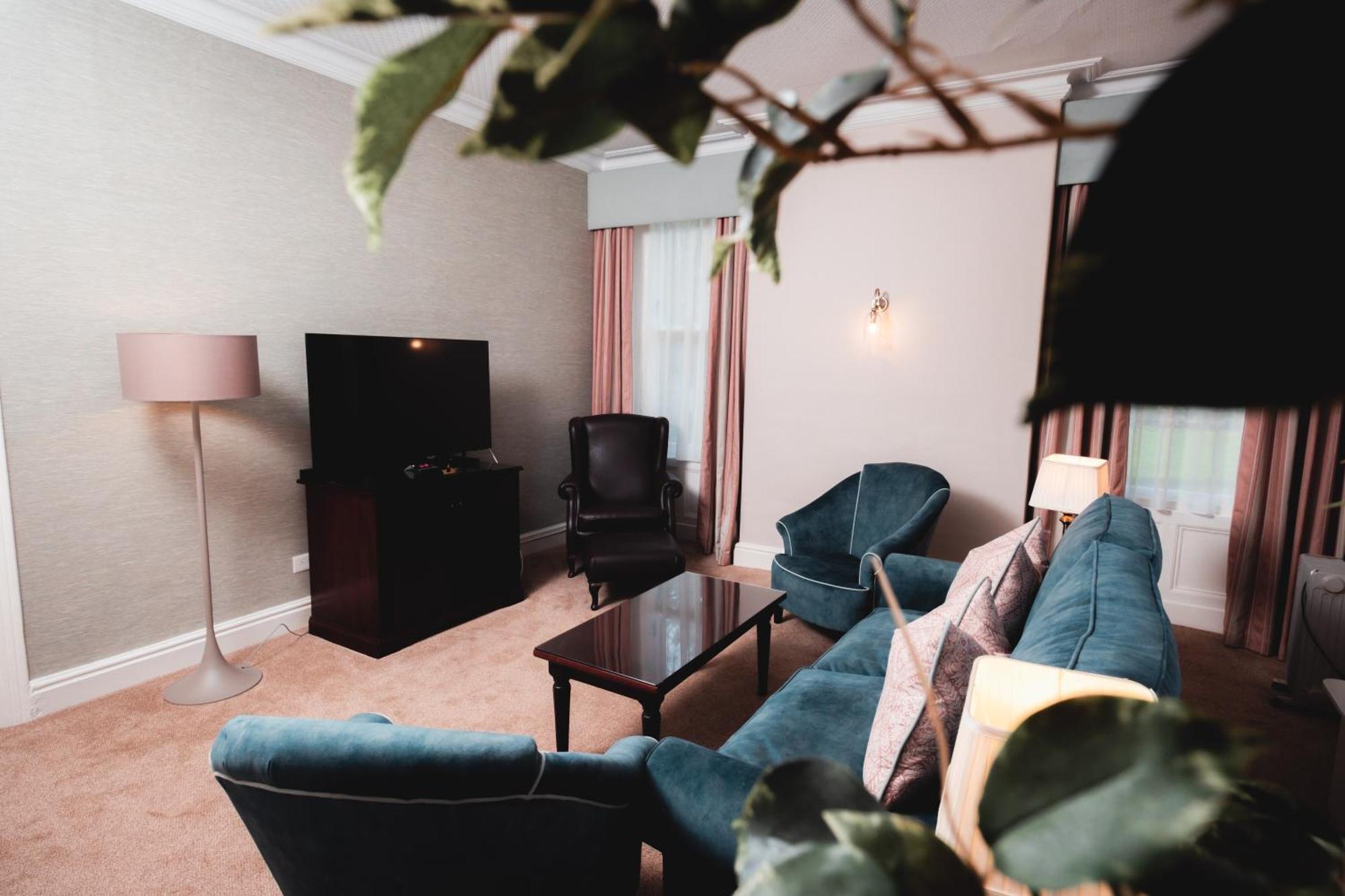 Old Swan Hotel Harrogate Ngoại thất bức ảnh