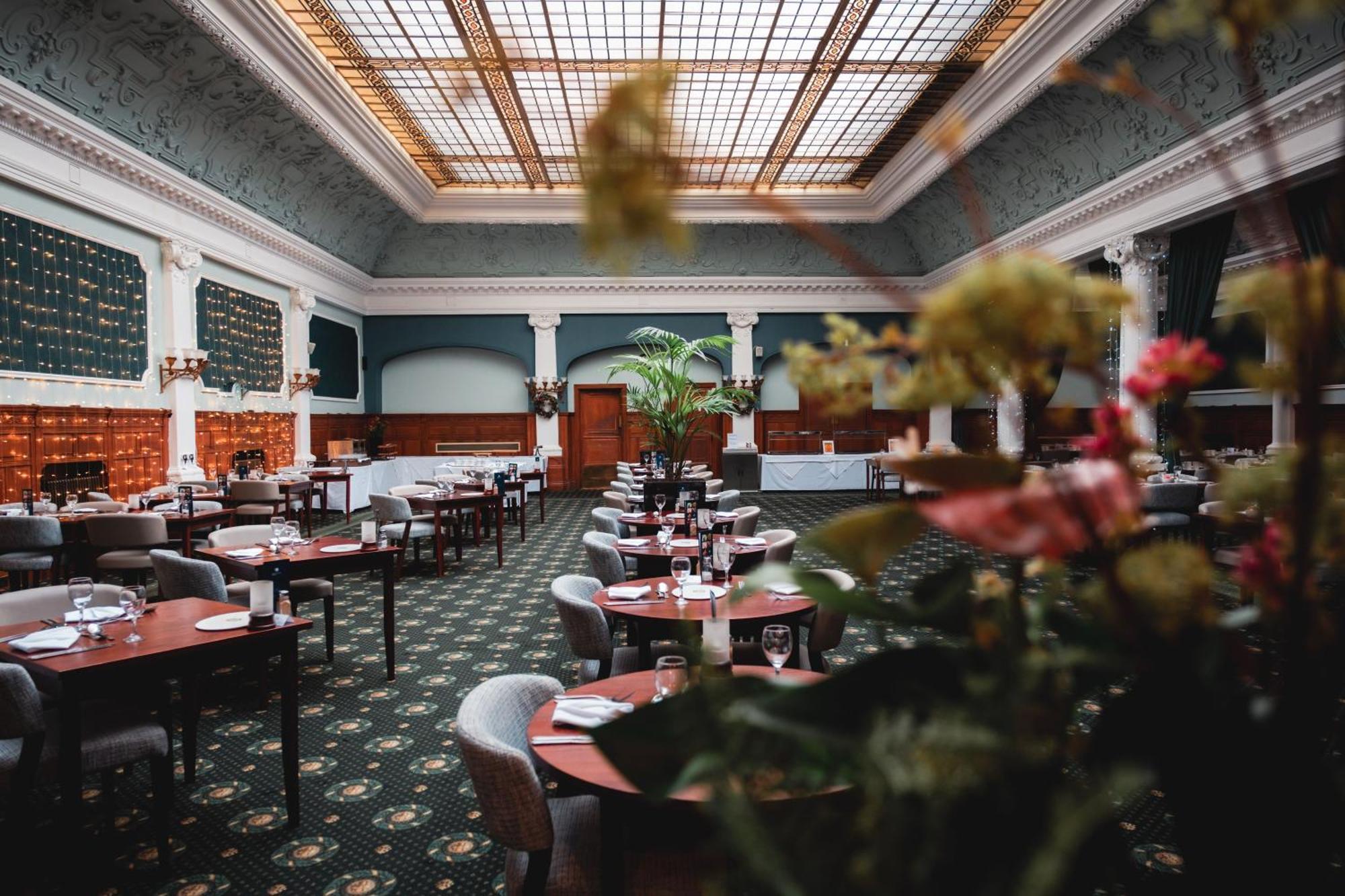 Old Swan Hotel Harrogate Ngoại thất bức ảnh